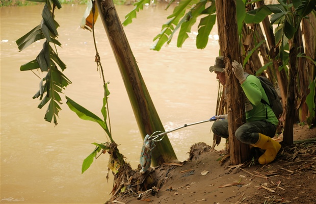 River Clean-Up Day del fiume Ciliwung 1