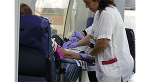 Promuovere il riciclo di abiti e la donazione di sangue