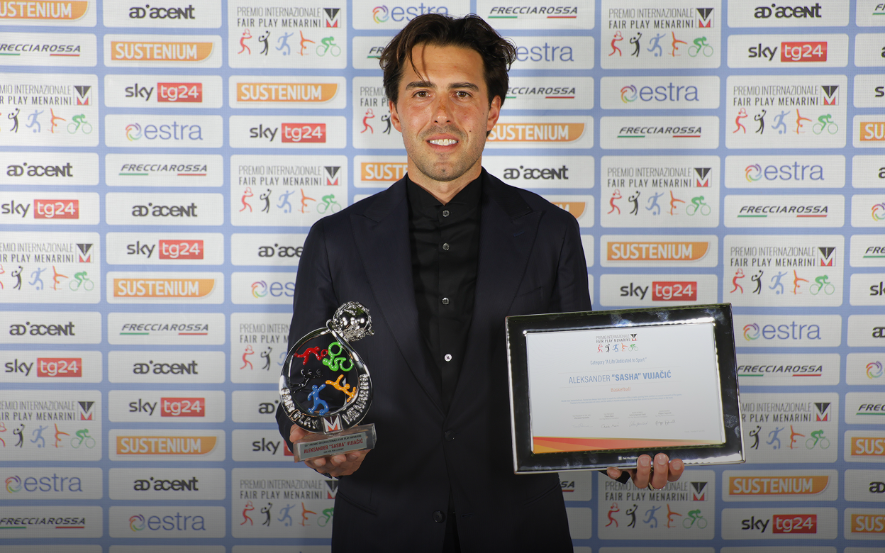 Video ansehen: 29. Fair Play Menarini International Award – Preisverleihung